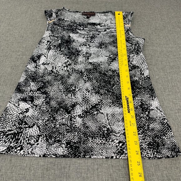 Dana Buchman Sleeveless Blouse Snake Print Black White Small Cowl Neck Gold Pins - Picture 7 of 15